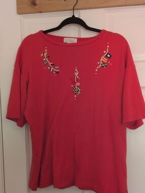 Embroidered Red Short Sleeve Tee